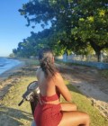 Dating Woman Other to Antananarivo : Valéria, 22 years